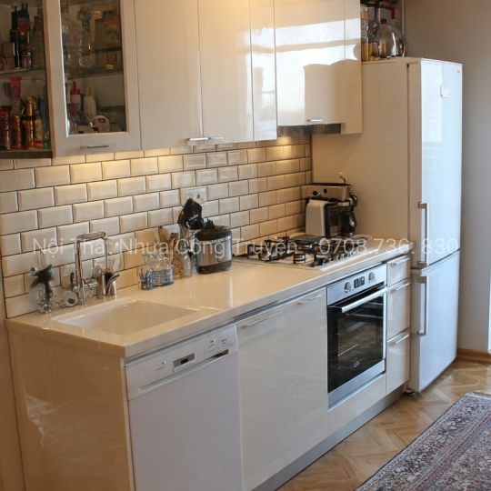 Mẫu Tủ Bếp Nhựa Acrylic Cho Căn Hộ Chung Cư Hiện Đại – Tối Ưu Không Gian 2026